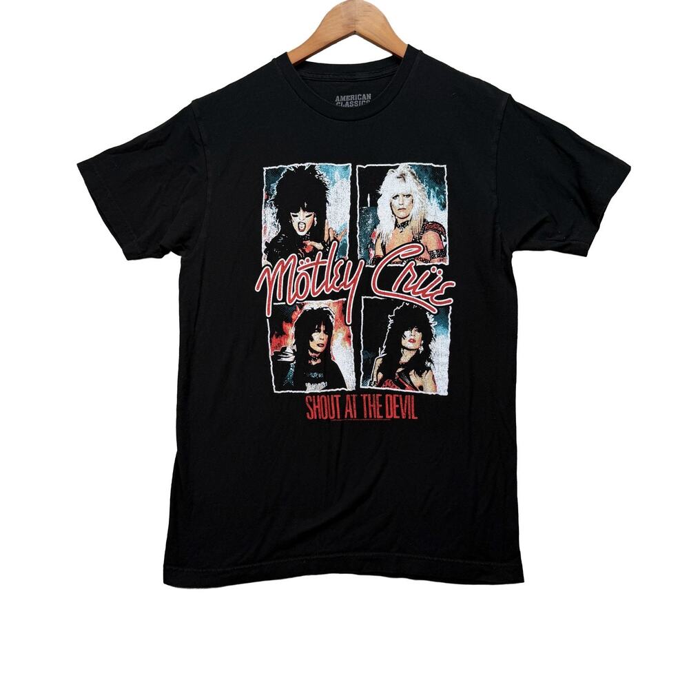 Motley Crue Shout At The Devil American Classics Hair Band Rock T Shirt Men’s M